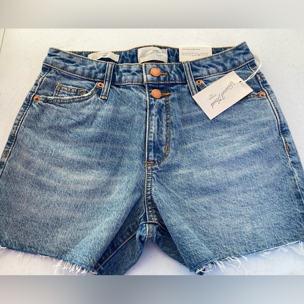 Universal Thread Jean shorts